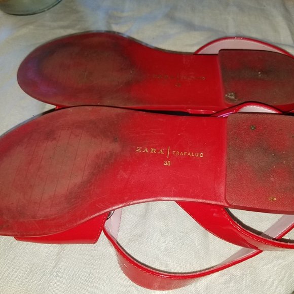 Zara red patent leather sandals huge lucite flower embellishment - Picture 4 of 6